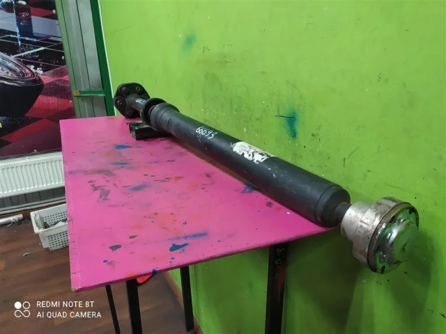 Карданный вал задний для Volkswagen Touareg I (7L) 2002-2010 на фотографиях