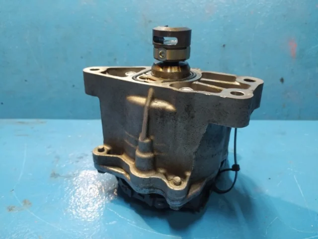 Блок управления двигателем для Toyota RAV4 XA30 2005-2012 на фотографиях