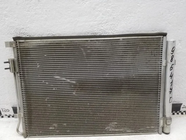 Радиатор кондиционера для Hyundai Solaris 1 RB (2011-2013) Хэтчбек на фотографиях