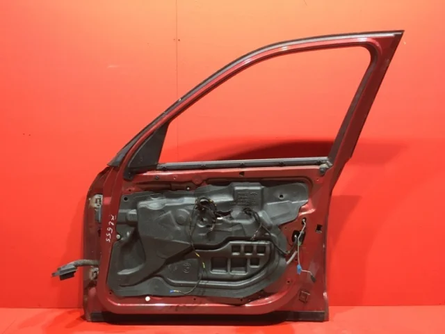 Дверь передняя правая для BMW X3 Е83 2003-2010 на фотографиях