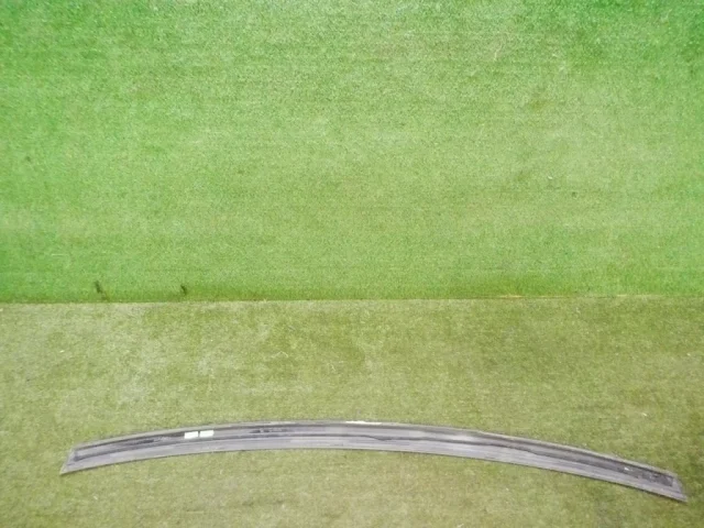 Спойлер багажника для Skoda Rapid I NH3 2012-2017 на фотографиях