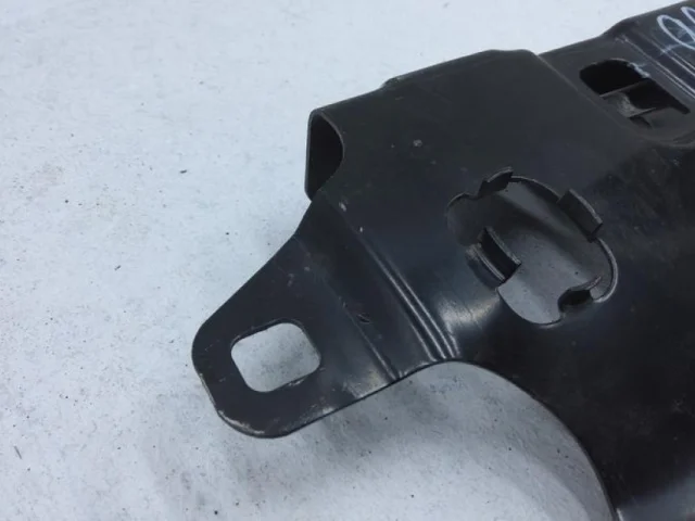 Панель радиатора (телевизор) для BMW X5 G05 2018+ на фотографиях