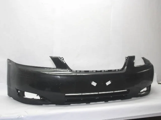 Бампер передний для Toyota Corolla E120/E130 Седан 2000-2007 на фотографиях