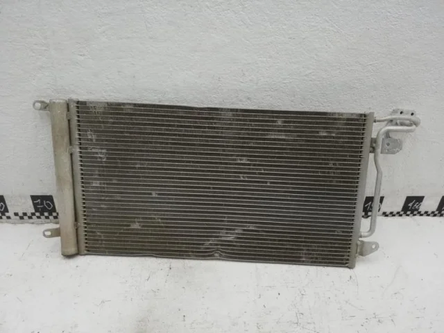 Радиатор кондиционера для Skoda Rapid I rest NH3 2017-2020 на фотографиях