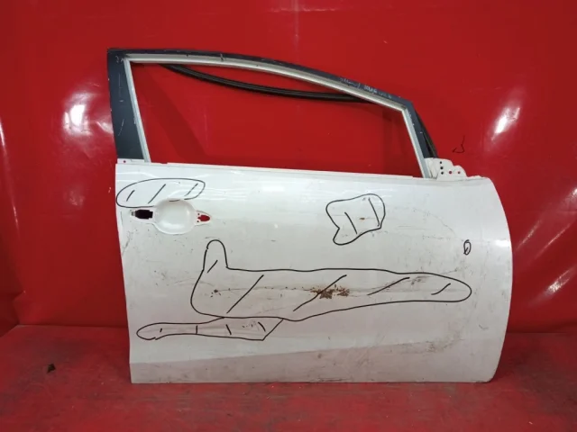 Дверь передняя левая для Kia Cerato TD 2009-2013 на фотографиях