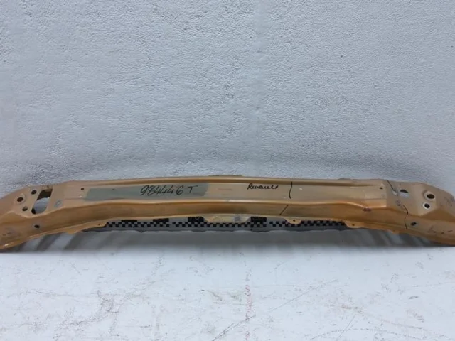 Усилитель переднего бампера для Renault Logan 2005-2015 (LS) на фотографиях