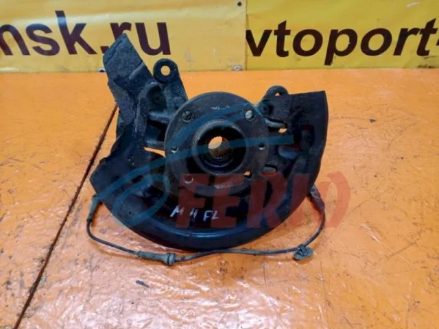 Кулак поворотный левый для Renault Megane Хэтчбек 5 BM 2002-2008 на фотографиях