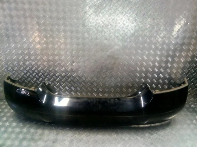 Бампер задний для Volvo C30 MK 2006-2013 на фотографиях