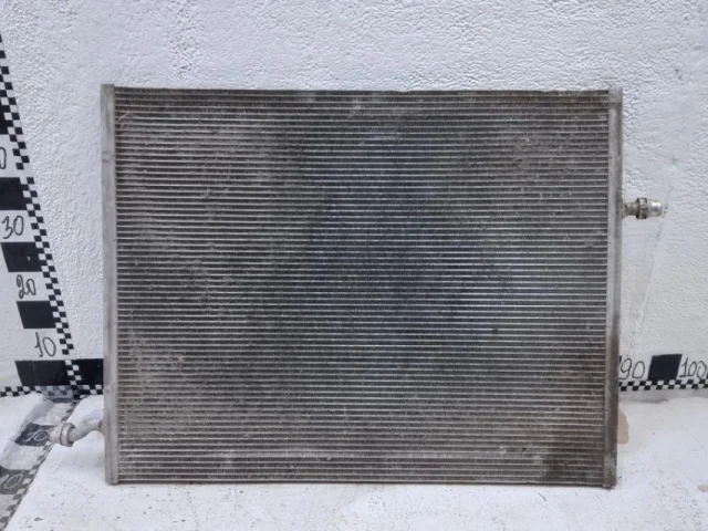 Радиатор охлаждения ДВС для Mercedes-Benz M class W166 2011-2015 на фотографиях