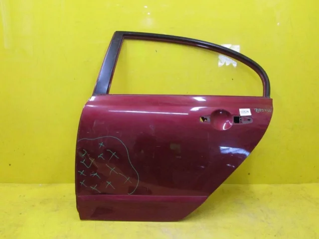 Дверь задняя левая для Honda Civic FK,FN 5D 2006-2012 на фотографиях