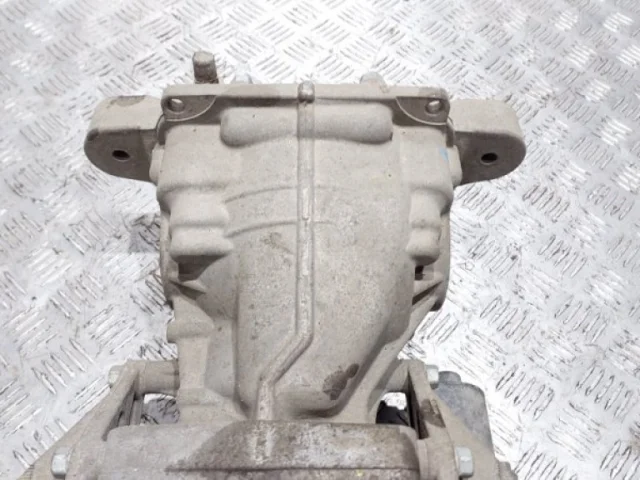 Редуктор переднего моста для Kia Sorento 1 BL 2002-2009 на фотографиях