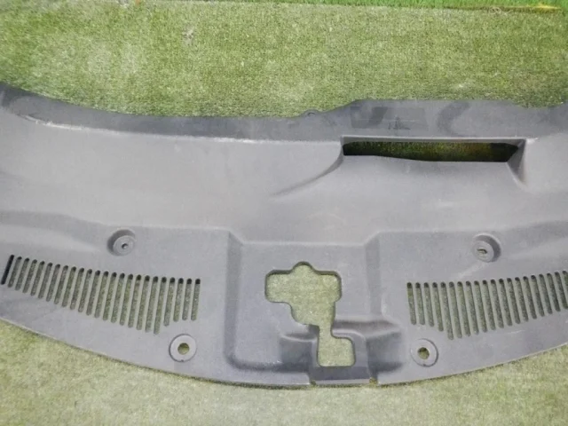 Внутренняя панель двери задняя левая для Lexus RX AGL20W,AGL25W,GGL25,GYL25 2015-2022 на фотографиях