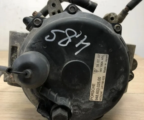 Генератор для Porsche Cayenne 957 Rest 2007-2010 на фотографиях