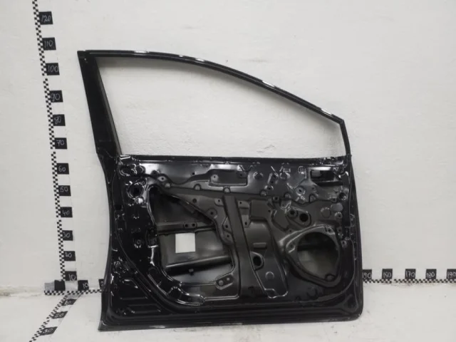 Дверь передняя левая для Toyota Corolla E210 Седан (RU) 2019+ на фотографиях