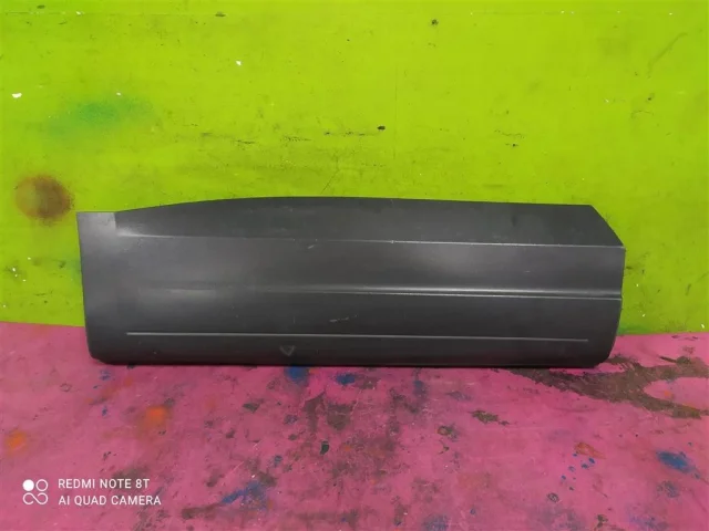 Молдинг двери задний правый для Volkswagen Tiguan I NF 2006-2017 на фотографиях