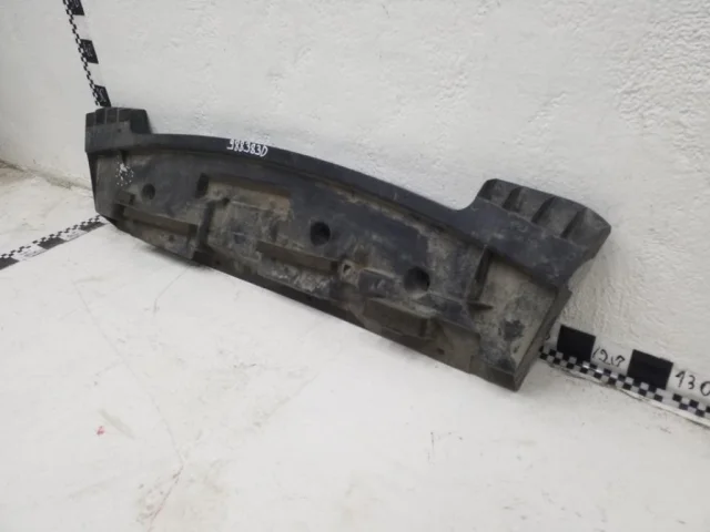 Пластиковая защита двигателя для Nissan Qashqai J11 2013-2019 на фотографиях