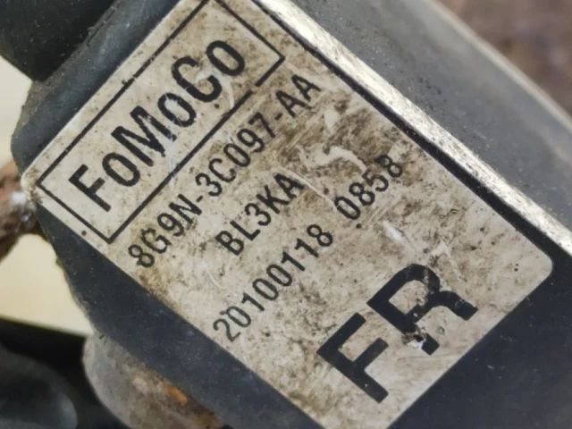 Датчик положения кузова для Volvo XC60 Y20 2008-2017 на фотографиях