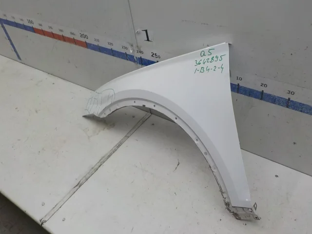 Крыло левое для Audi Q5 FY 2017-2020 на фотографиях
