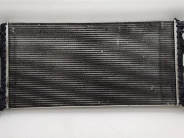 Радиатор охлаждения ДВС для Skoda Rapid II 2020+ на фотографиях