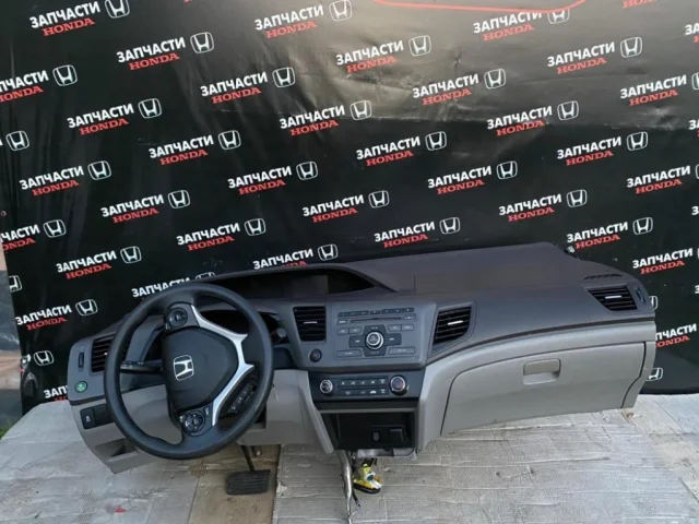 Торпедо (в сборе) для Honda Civic FB 2012-2015 седан на фотографиях