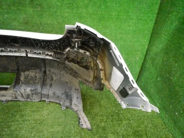 Бампер для Audi Q3 F3 2018+ на фотографиях