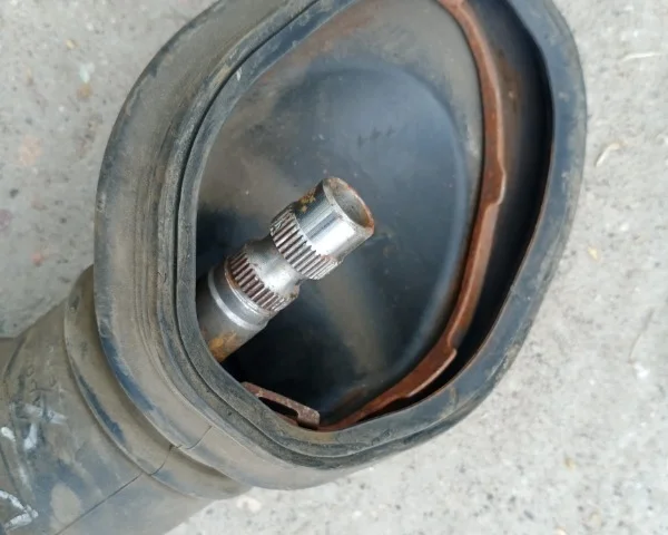 Рулевая рейка для Toyota RAV4 XA30 2005-2012 на фотографиях