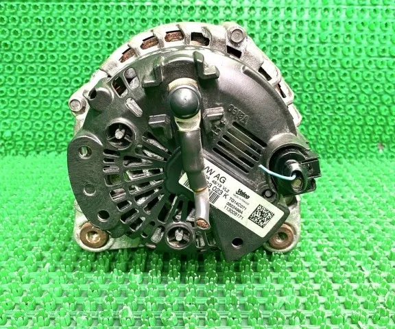 Генератор для Volkswagen Golf VII (5G) 2012-2017 на фотографиях