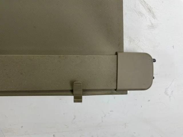 Шторка багажника для Audi Q7 4L 2005-2015 на фотографиях