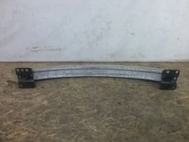 Усилитель заднего бампера для Audi Q7 4L 2005-2015 на фотографиях