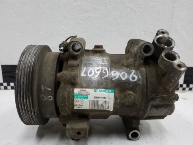 Компрессор кондиционера для Renault Duster HS 2010-2015 на фотографиях