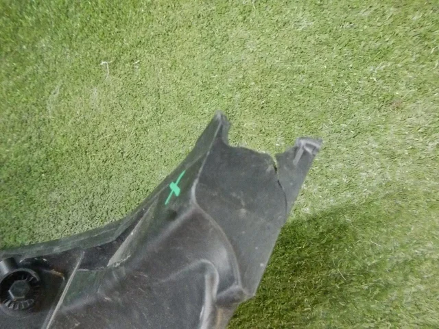 Фара правая для Ford Explorer U502 rest 2014-2019 на фотографиях