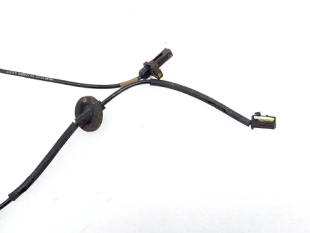 Датчик ABS задний правый для Kia Ceed 2 JD 2012-2016 на фотографиях