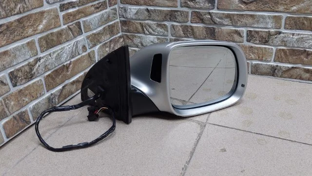 Зеркала для Audi Q7 4L 2005-2015 на фотографиях