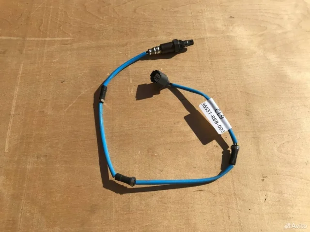 Лямбда-зонд для Honda Accord 7 2002-2008 на фотографиях