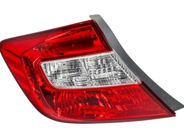 Фонарь противотуманный правый для Honda Civic FK 5D 2012-2015 на фотографиях