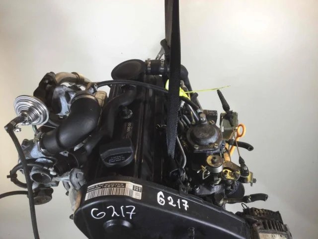 Двигатель для Volkswagen Passat Variant (B3, Typ 35i) 1988-1993 на фотографиях