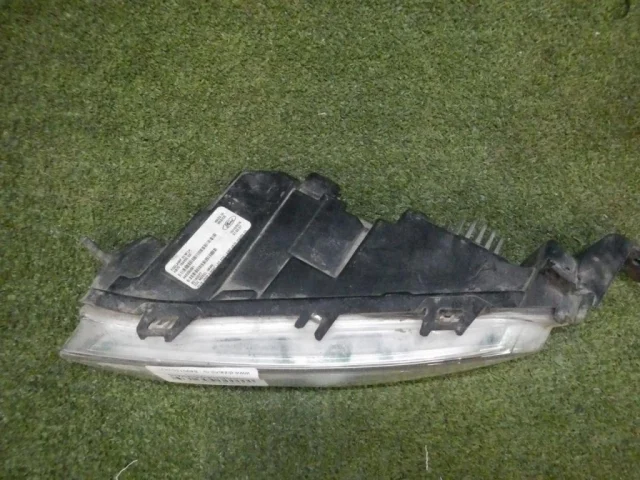 Противотуманка (ПТФ) передняя левая для Ford Explorer U502 rest 2014-2019 на фотографиях