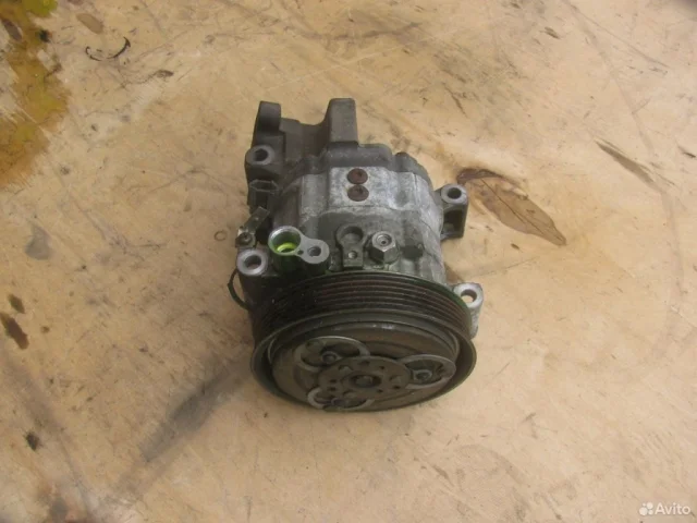 Компрессор кондиционера для Nissan Primera P11 Седан 1996-2001 на фотографиях