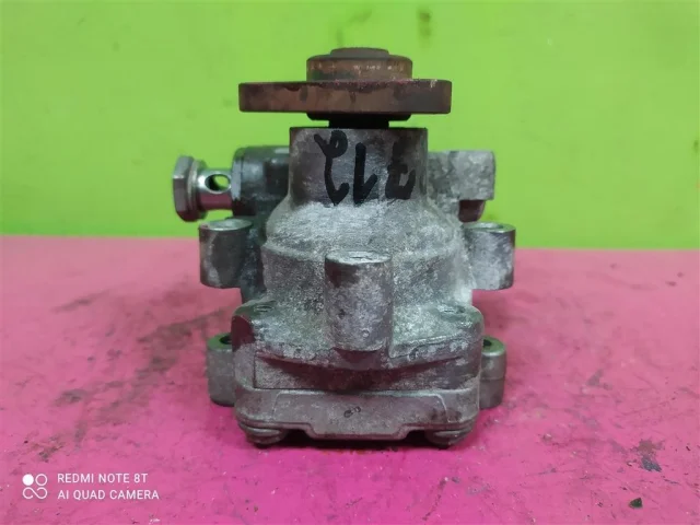 Насос ГУР для Volkswagen Touareg I (7L) 2002-2010 на фотографиях