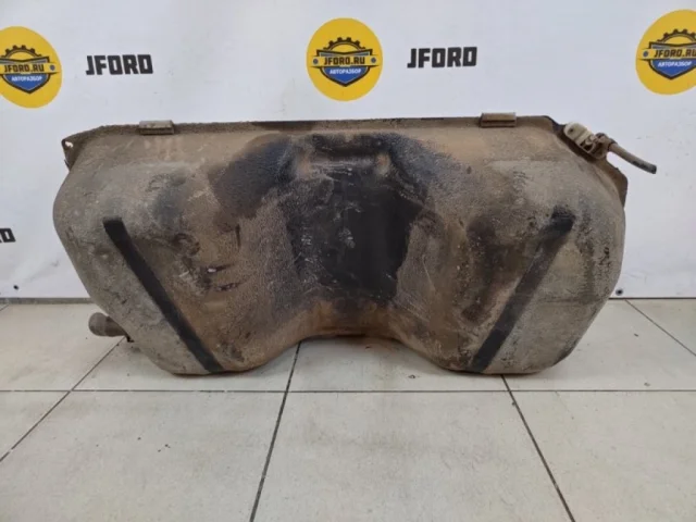 Топливный бак для Suzuki Grand Vitara 2005-2014 на фотографиях