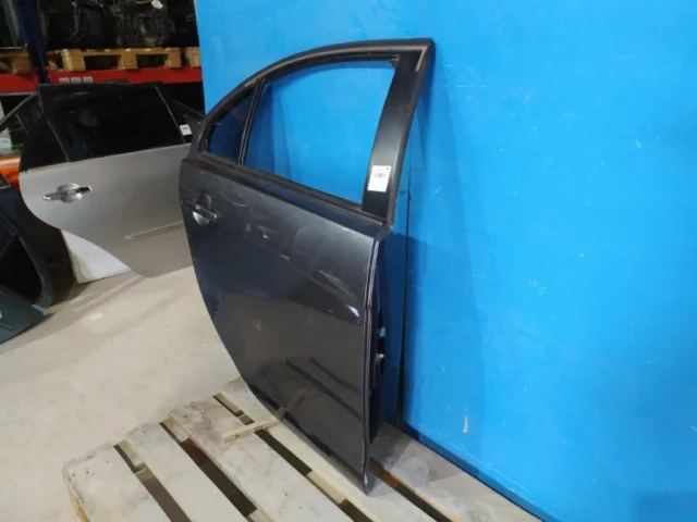 Дверь задняя правая для Mitsubishi Lancer 9 Седан CS 2003-2010 на фотографиях