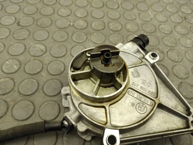 Вакуумный усилитель тормозов для BMW 5er Ф10 2010-2013 на фотографиях