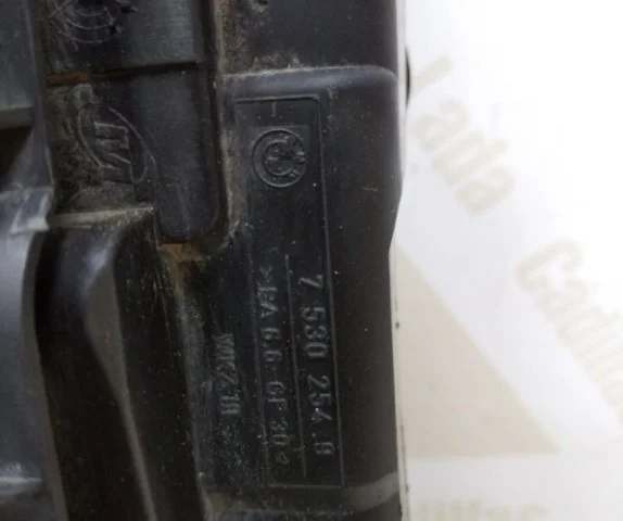 Радиатор охлаждения ДВС для BMW X3 Е83 2003-2010 на фотографиях