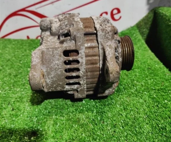 Генератор для Nissan Primera P12 Универсал 2002-2008 на фотографиях