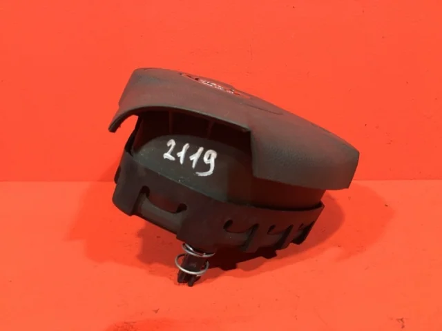 Подушка безопасности водителя для Opel Astra J Седан 2011-2017 на фотографиях