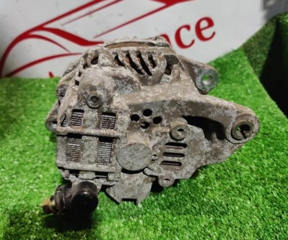 Генератор для Nissan Primera P12 Универсал 2002-2008 на фотографиях