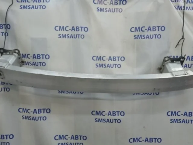 Усилитель заднего бампера для Audi A6 C7 2010-2018 на фотографиях