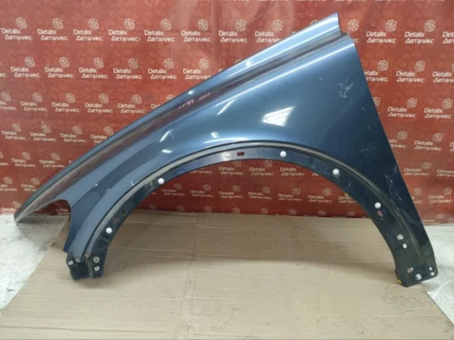 Крыло левое для Volvo C30 MK 2006-2013 на фотографиях