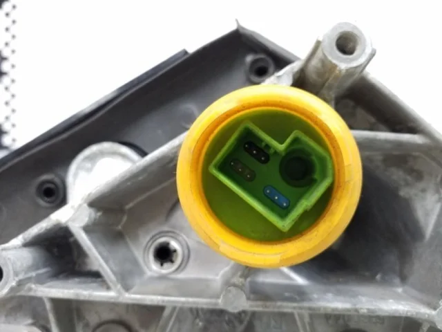 Зеркало боковое правое для BMW X6 Ф16 F16 2014-2019 на фотографиях