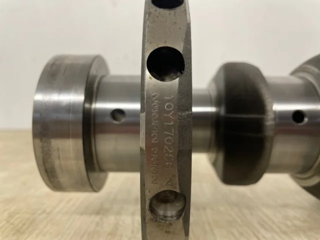 Коленвал для Mitsubishi Pajero Sport KH0 2008-2013 на фотографиях